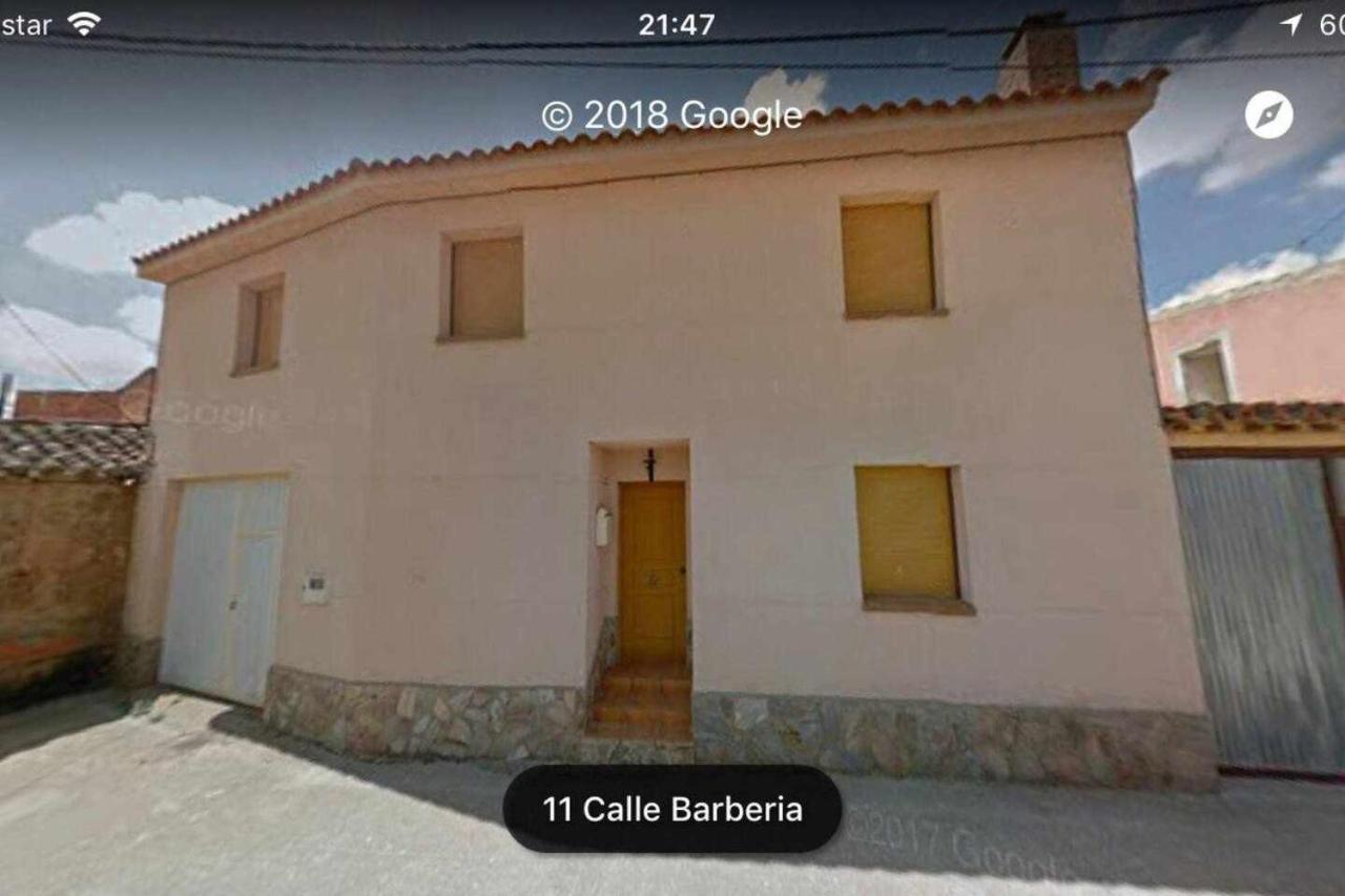 Dom wakacyjny Casa Ernesto Piscina Climatizada Porche Y Garaje Zamora