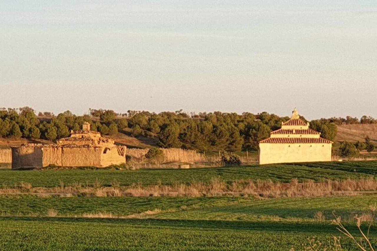 Casa Ernesto Piscina Climatizada Porche Y Garaje * Zamora